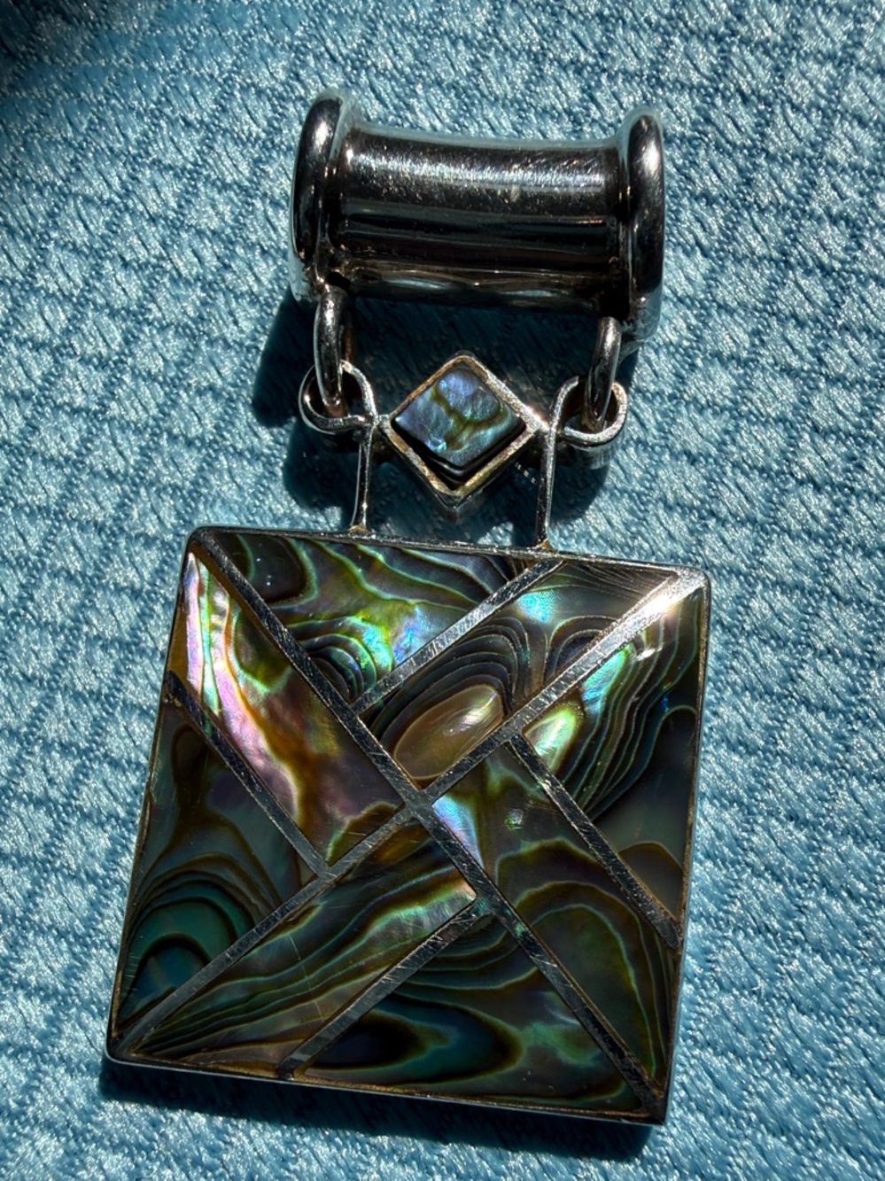 Abalone Shell Inlay Square Pendant Necklace - Iridescent Green 950 silver